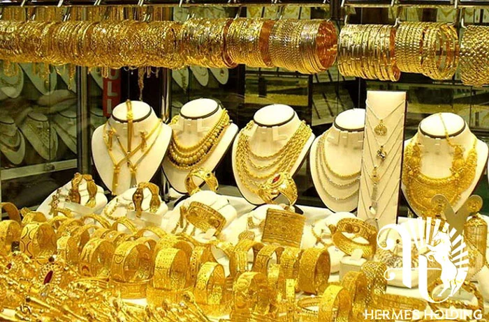 قیمت طلا و سکه 13 آبان 1402 / صف فروش دلار، طلا را نزولی می‌کند؟